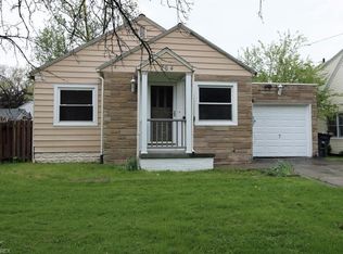 164 Harcourt Dr, Akron, OH 44313