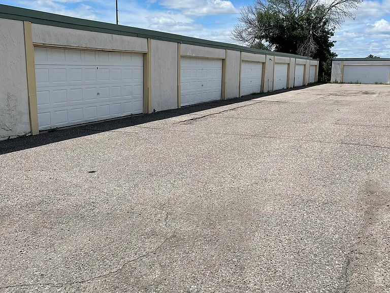 Pineview Estates — Photo 19