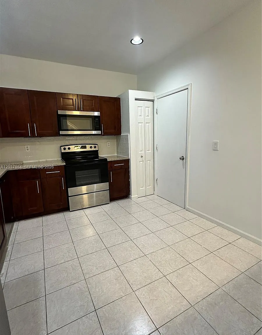 C & P Properties Plat — Photo 4