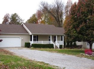107 Charles Ave, Kevil, KY 42053