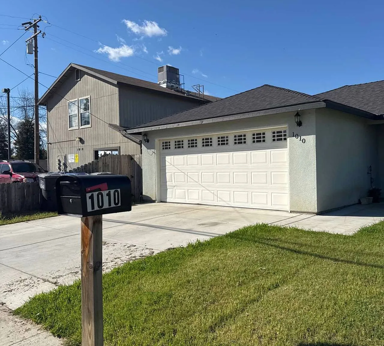 1010 West Goshen Avenue - 1 — Photo 1
