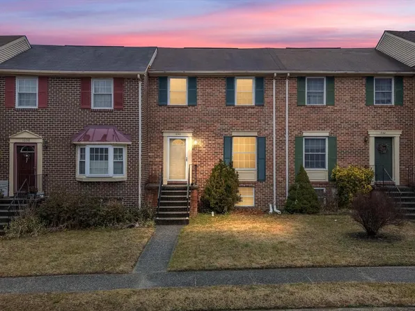 1040 Cape Splitt Hbr, Pasadena, MD 21122