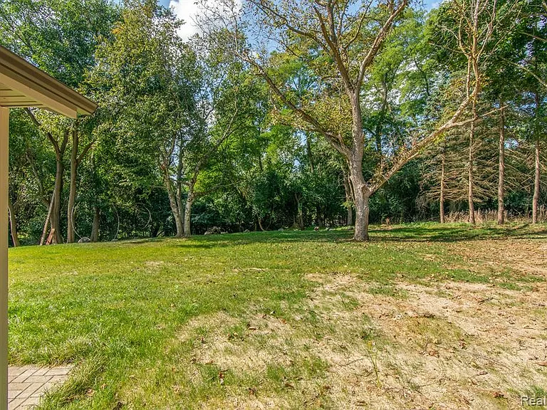 2800 Acorn Rd — Photo 23