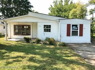 4910 Delaware Dr, Louisville, KY 40218