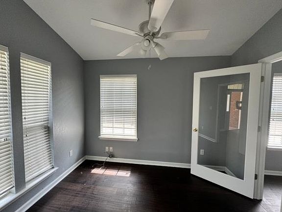 2nd image of 2172 Heathrow Dr