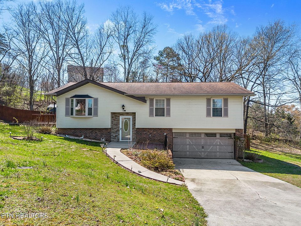 1st image of 813 Scenic Cir