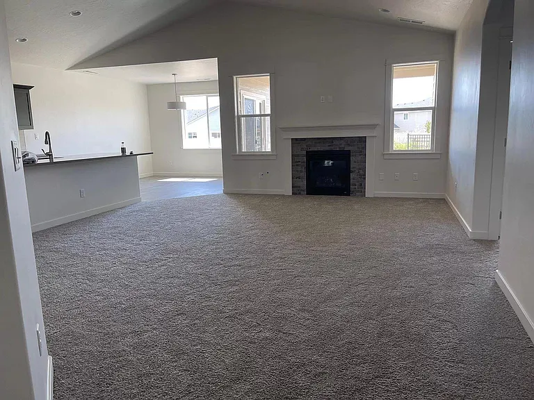 2453 N Walter Way — Photo 3