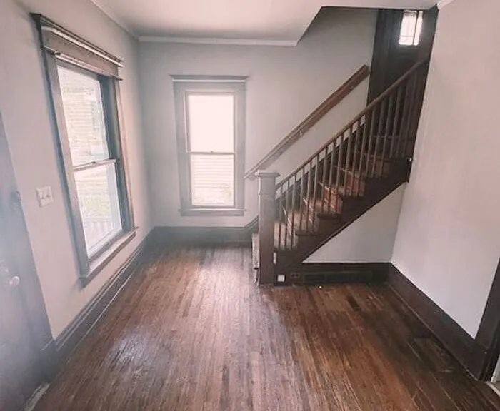 831 Watkins St SE — Photo 6
