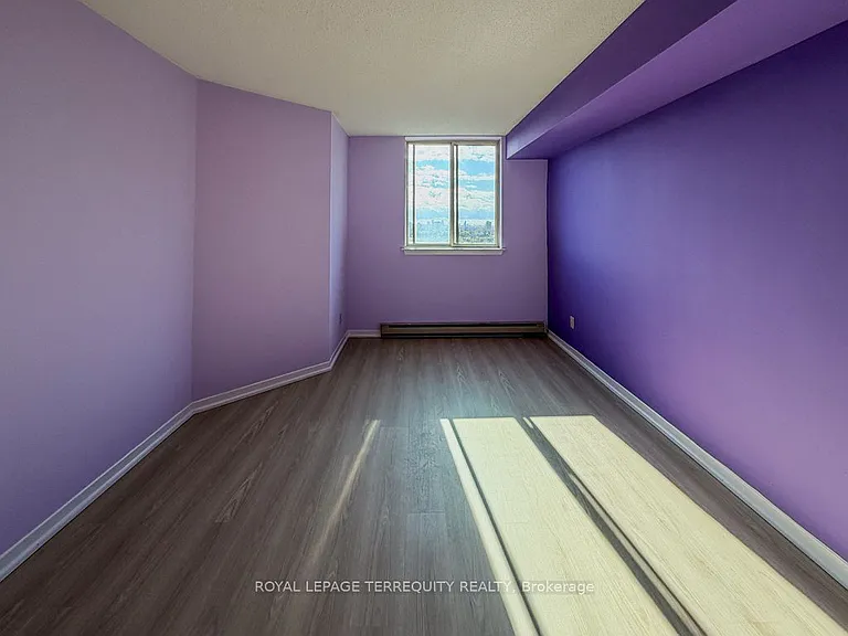 150 Alton Towers Cir #1513 — Photo 15