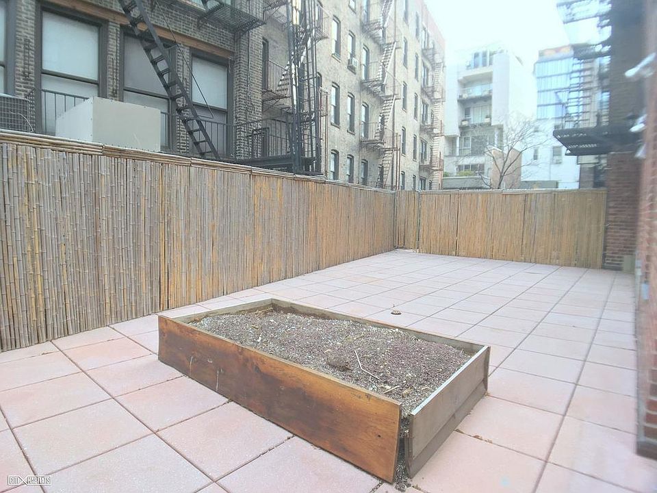 1st image of 305 W 13th St APT 1L