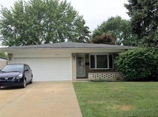 33467 Sebastian Lane Dr, Sterling Heights, MI 48312