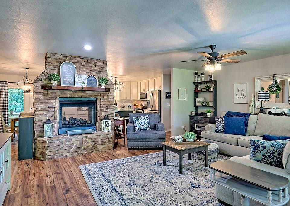 1st image of 5221 Pine Crest Rd