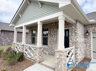1020 Maplehurst St, Decatur, AL 35603