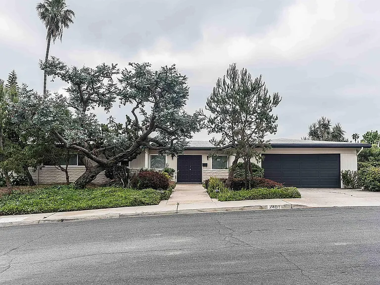 2401 Sagebrush Ct — Photo 7