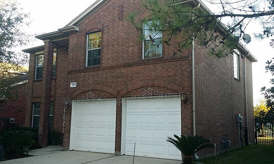 1st image of 17611 S Summit Canyon Dr