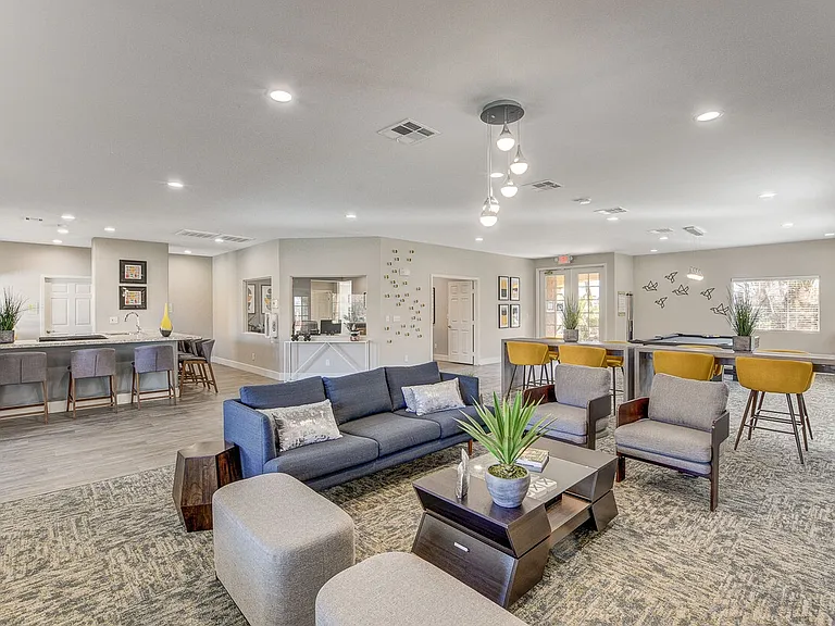 Spanish Ridge Apartments — Photo 7