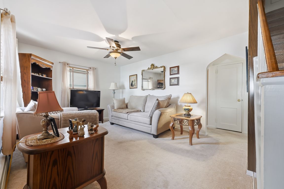 next background image