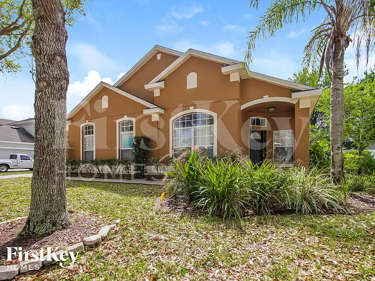 1354 Edison Tree Rd — Photo 2