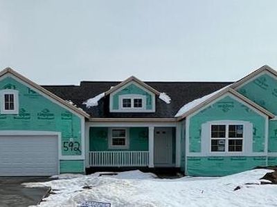 592 Lincoln Lawns Dr NW, Grand Rapids, MI, 49534