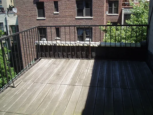 Rented by JK Dansar Corp | media 23