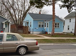 623 High St, Aurora, IL 60505