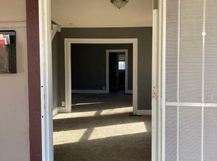 4147 Tracy Ave, Kansas City, MO 64110