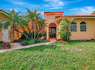 18320 SW 52nd Ct, Fort Lauderdale, FL 33331