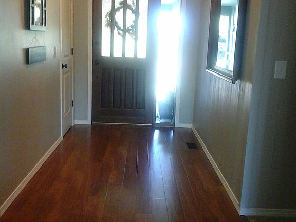 Entry facing the front door