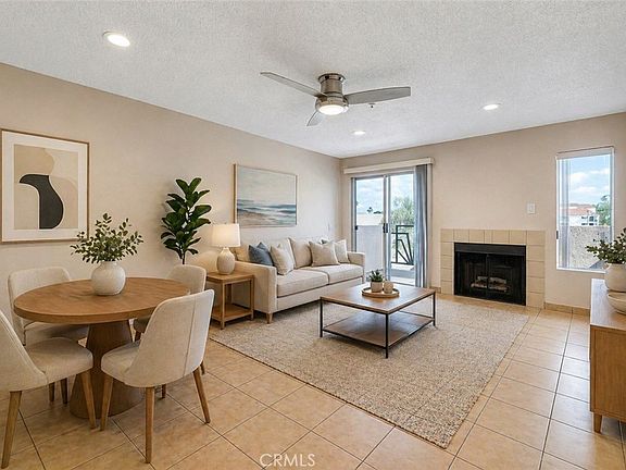 5th image of 450 E 4th St APT 337