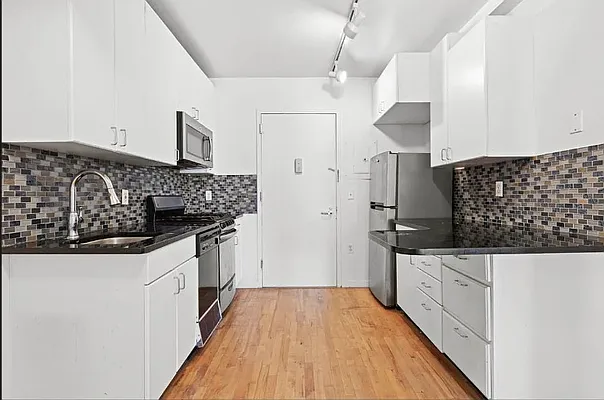 Rented by The Downtown LLC | media 17