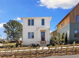 1022 NW A St, Bentonville, AR 72712