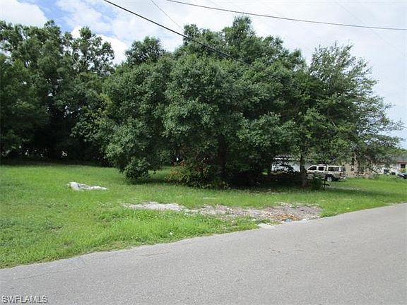 5th image of 4060 Washington Ave