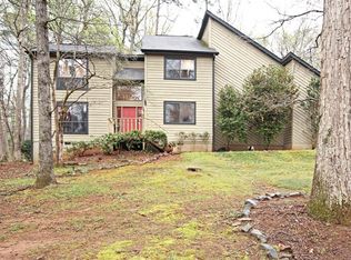 9080 Martin Rd, Roswell, GA 30076