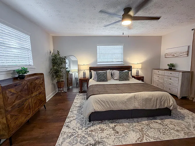 5217 Sunderland Rd — Photo 14