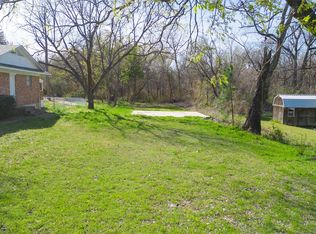 2721 Barrett St, Denison, TX 75020