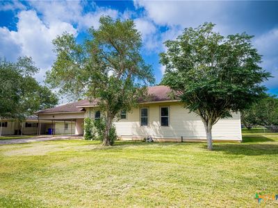 304 Turner St, Yoakum, TX, 77995