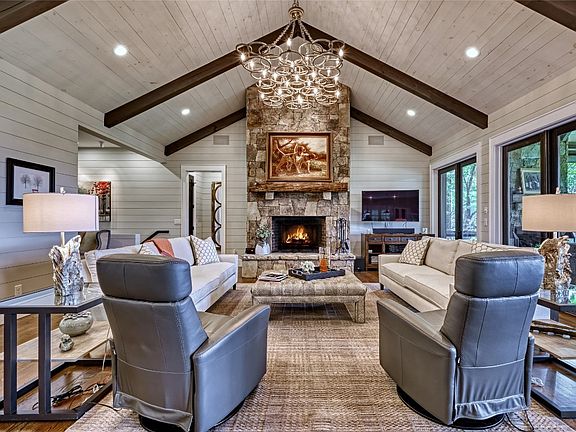 5th image of 1124 Highlands Cove Drive