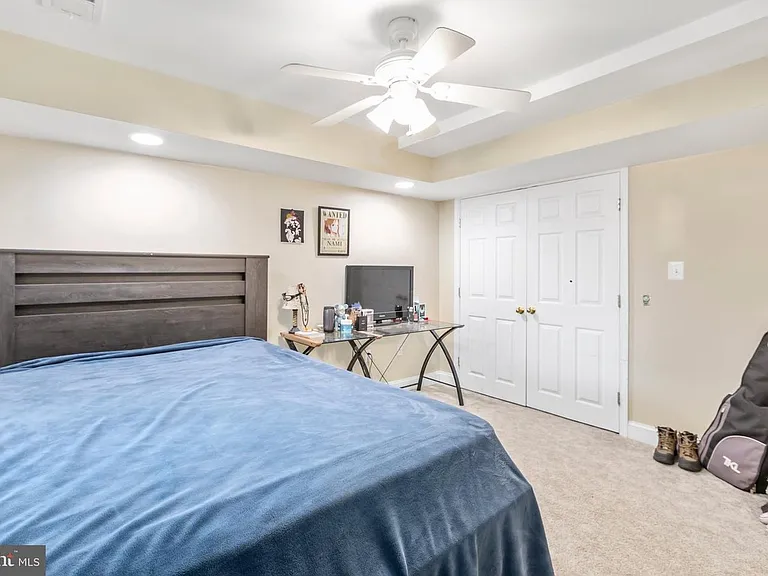 10103 Cotter Ct — Photo 24