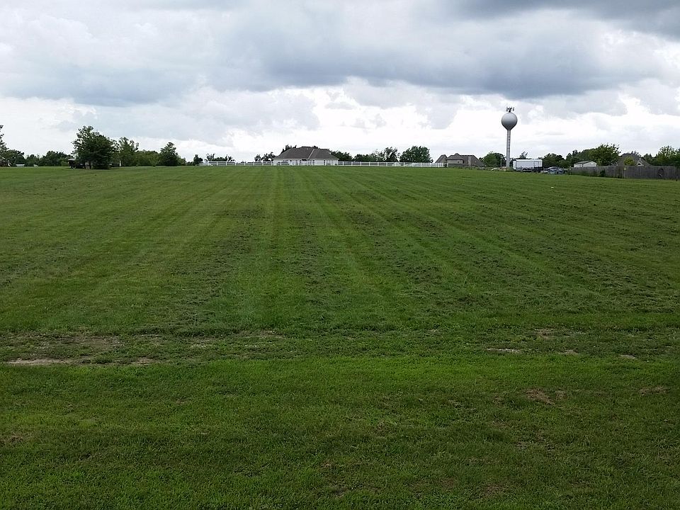 2nd image of 9400 Buckner Tarsney Rd