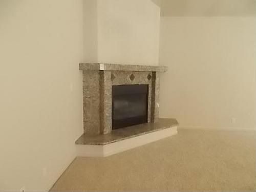 3rd image of 1421 Wild Oak Ct
