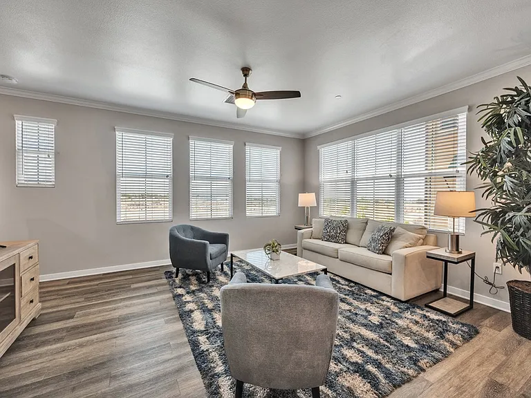 Arrow Vista Village — Photo 29