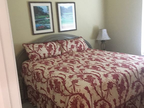 5th image of 7035 Hazeltine Cir
