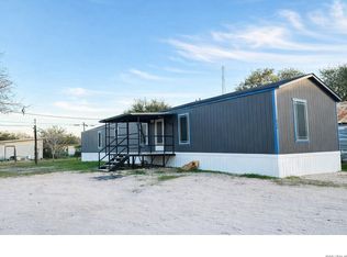 316 SIMMONS, Agua Dulce, TX 78330