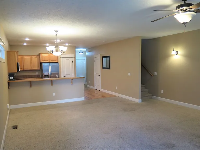 2123 S Dorothy Ave — Photo 5