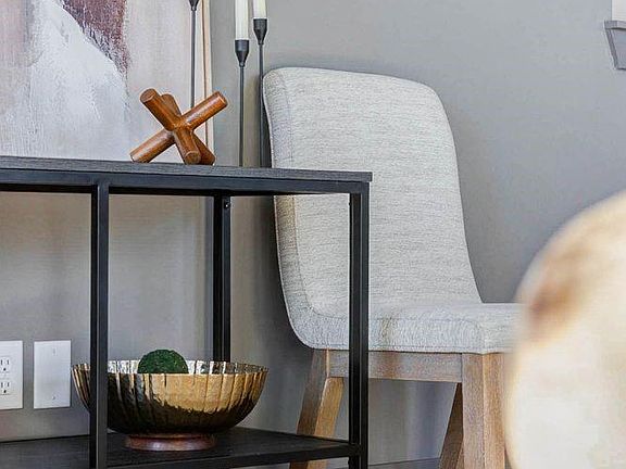 3rd image of 4805 Paula St