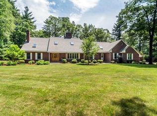 6 Pinetree Ln, Andover, MA 01810