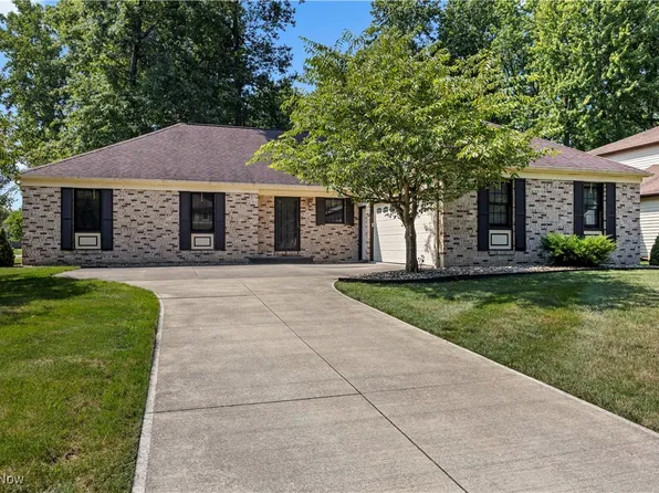 26939 Tall Oaks Trl, Olmsted Township, OH 44138