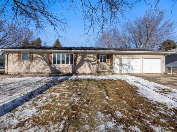 418 Johnson Ave, Baltic, SD 57003