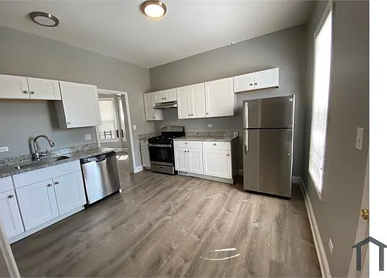 1355 E 76th St #2 — Photo 2