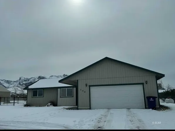 798 Bronco Dr, Spring Creek, NV 89815